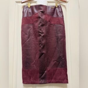 Elegant Burgundy Leather Skirt